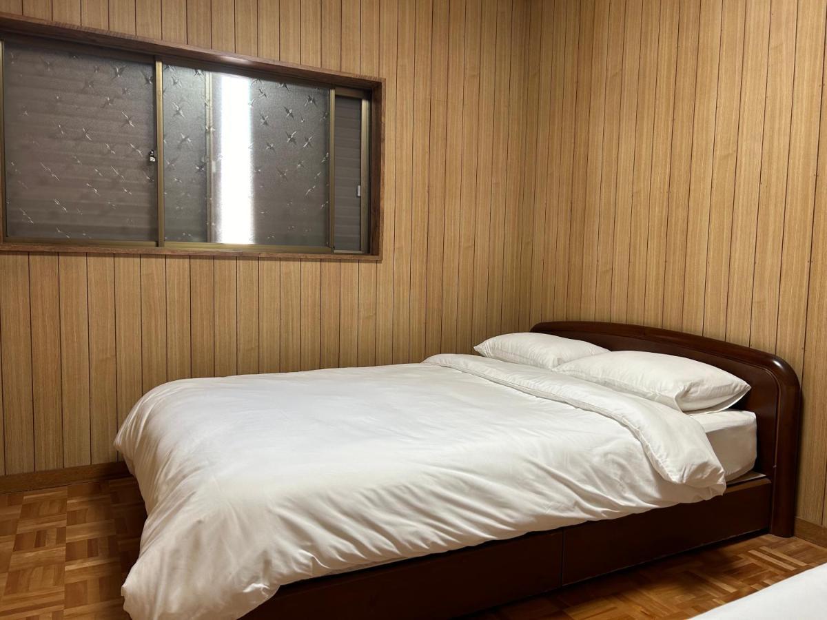 Hotel Kix House Waraku III 和楽三号館 Izumisano Exterior foto