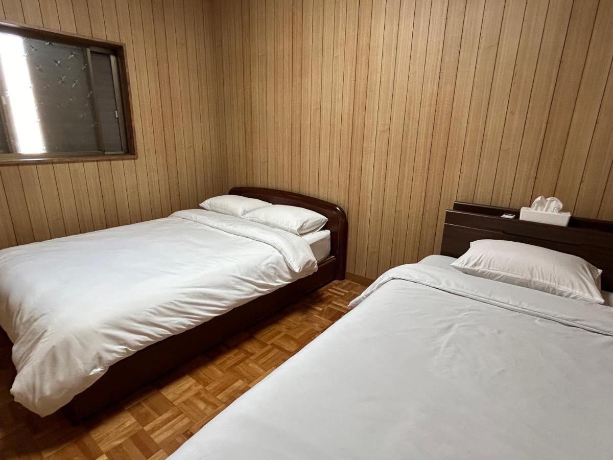 Hotel Kix House Waraku III 和楽三号館 Izumisano Exterior foto